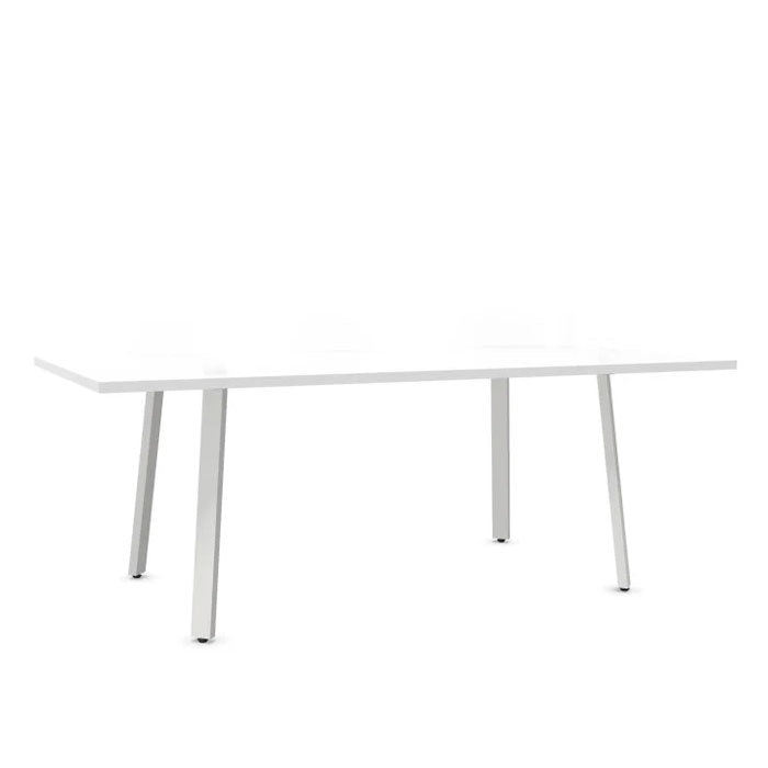 FORMA конферентна маса от ChairPro