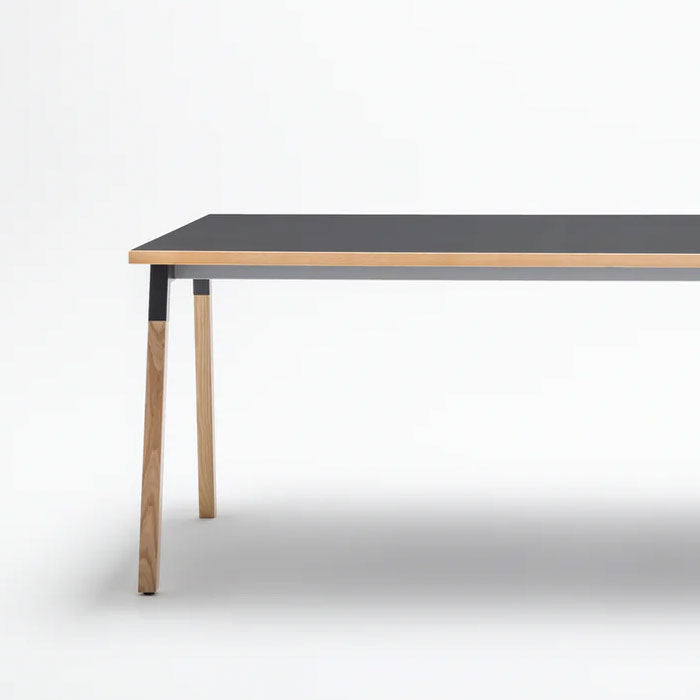 GROVE конферентна маса от ChairPro