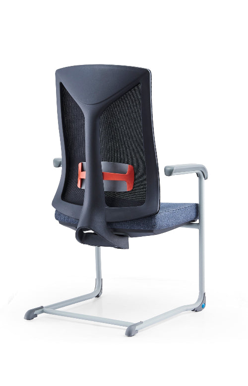 Посетителски стол Cosy - тъмно сив