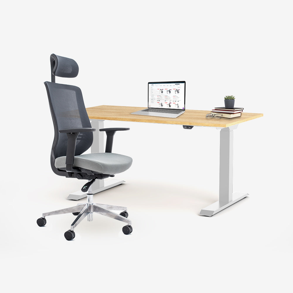 Ергономичен офис стол ChairPro 1000 H (Цвят): Сив | Височинно регулируемо бюро Ergo Desk Basic (Цвят на основата): Бял | Цвят на плота: Дъб Небраска натур