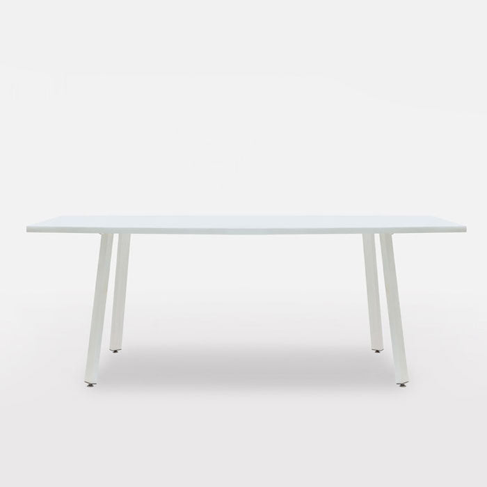 FORMA конферентна маса от ChairPro