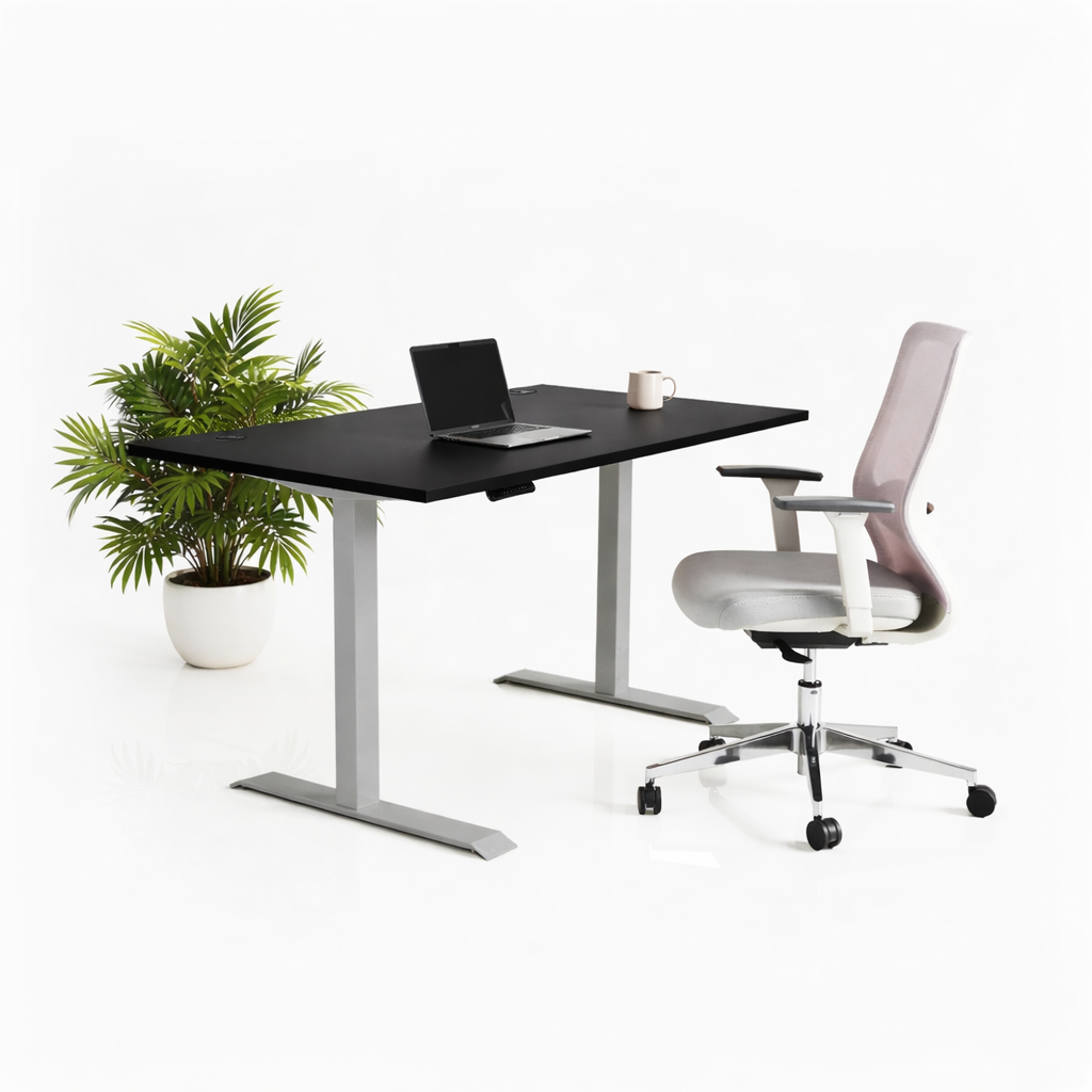 Ергономичен стол ChairPro 1000 W - светло сив (Цвят): Сив | Височинно регулируемо бюро Ergo Desk Pro (Цвят на основата): Сив | Цвят на плота: Черен