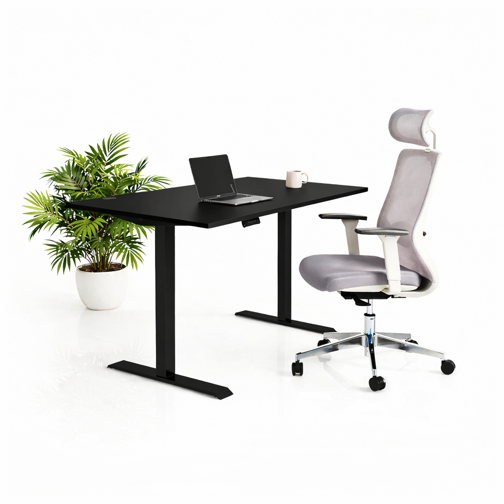 Ергономичен стол ChairPro Nexus Edition (Цвят): Светло Сив | Височинно регулируемо бюро Ergo Desk Pro (Цвят на основата): Черен | Цвят на плота: Черен