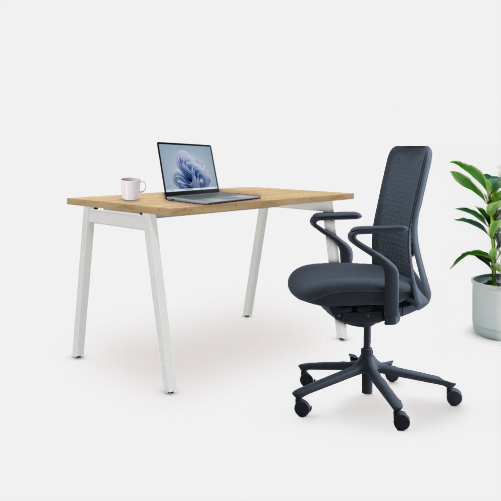Ергономичен стол Sereni (Цвят): Галактика | Цвят на облегалка: Без STUDIO бюро от ChairPro (Цвят): Натурален дъб + Бяло