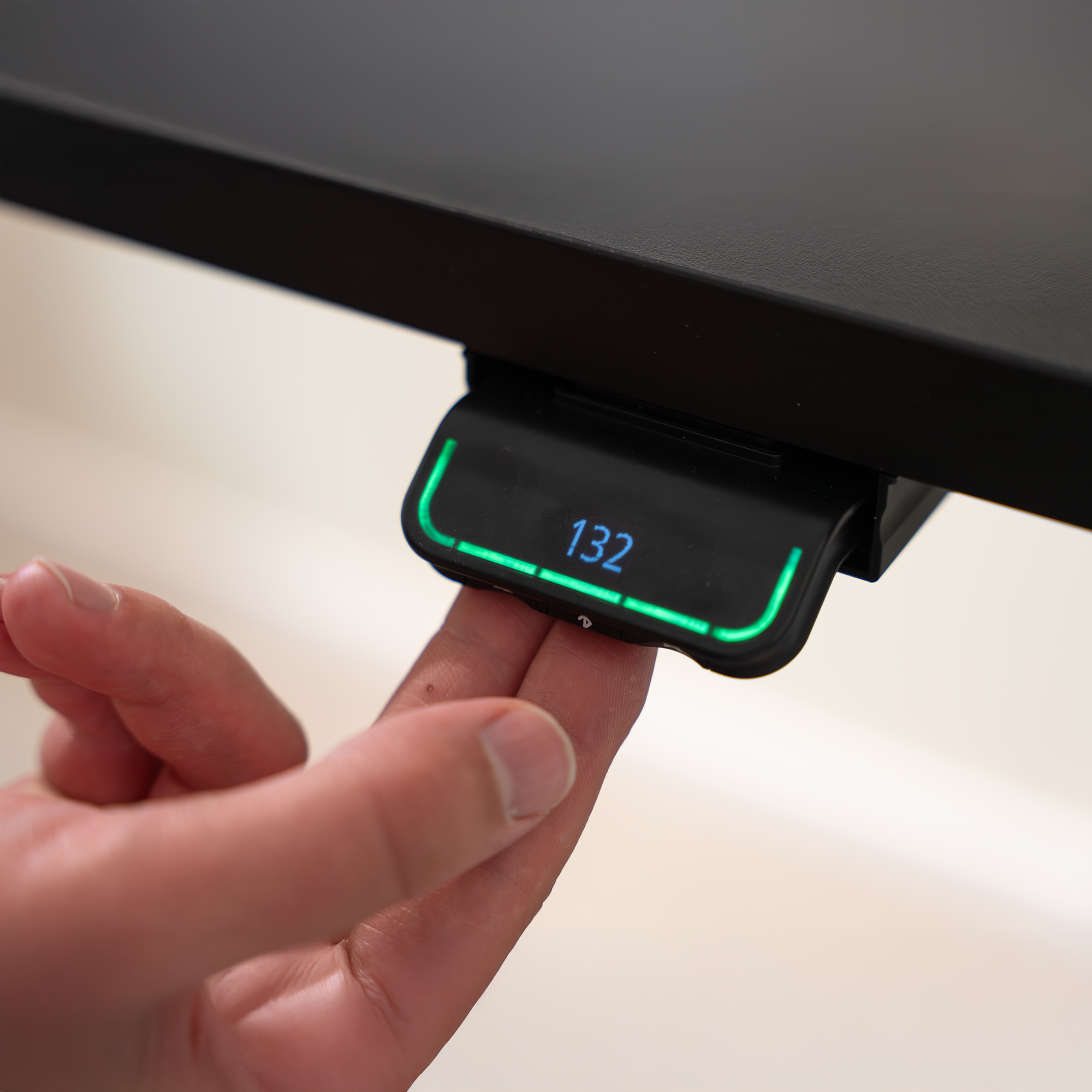 Височинно регулируемо бюро Ergo Desk Ultra