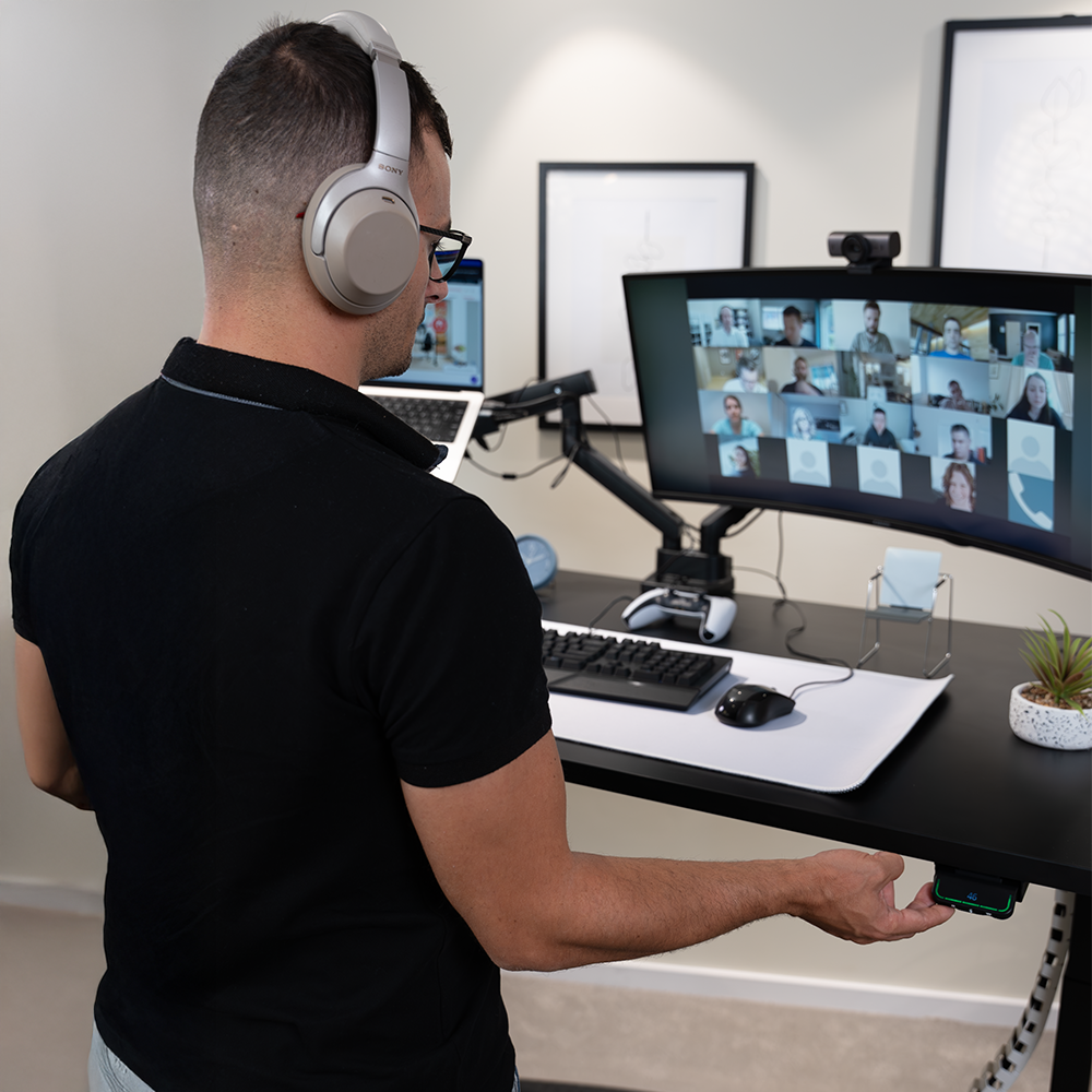 Височинно регулируемо бюро Ergo Desk Ultra