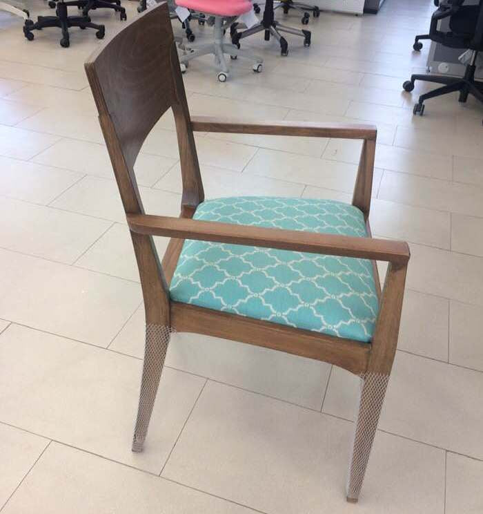 Стол Thalia с подлакътници /мостра/ - ChairPro
